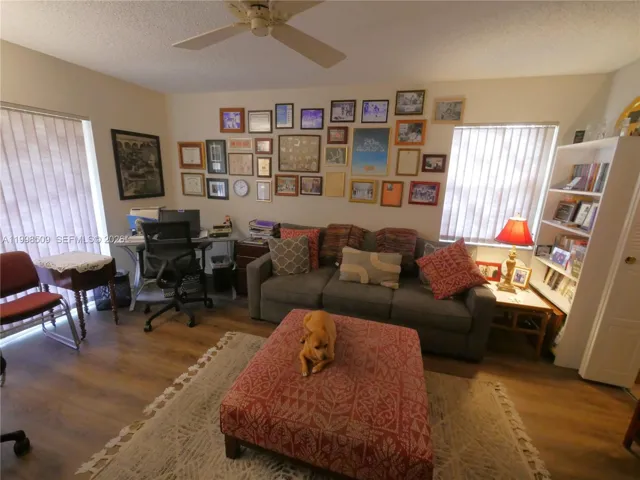 2nd Bedroom