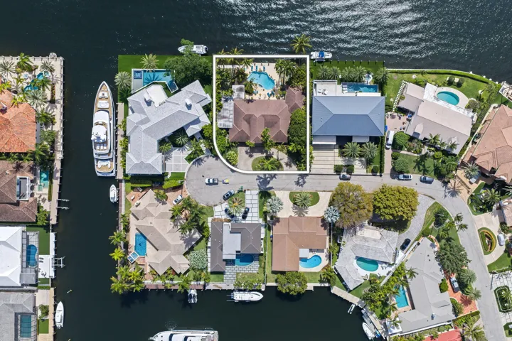 5-web-or-mls-3260-ne-56th-ct