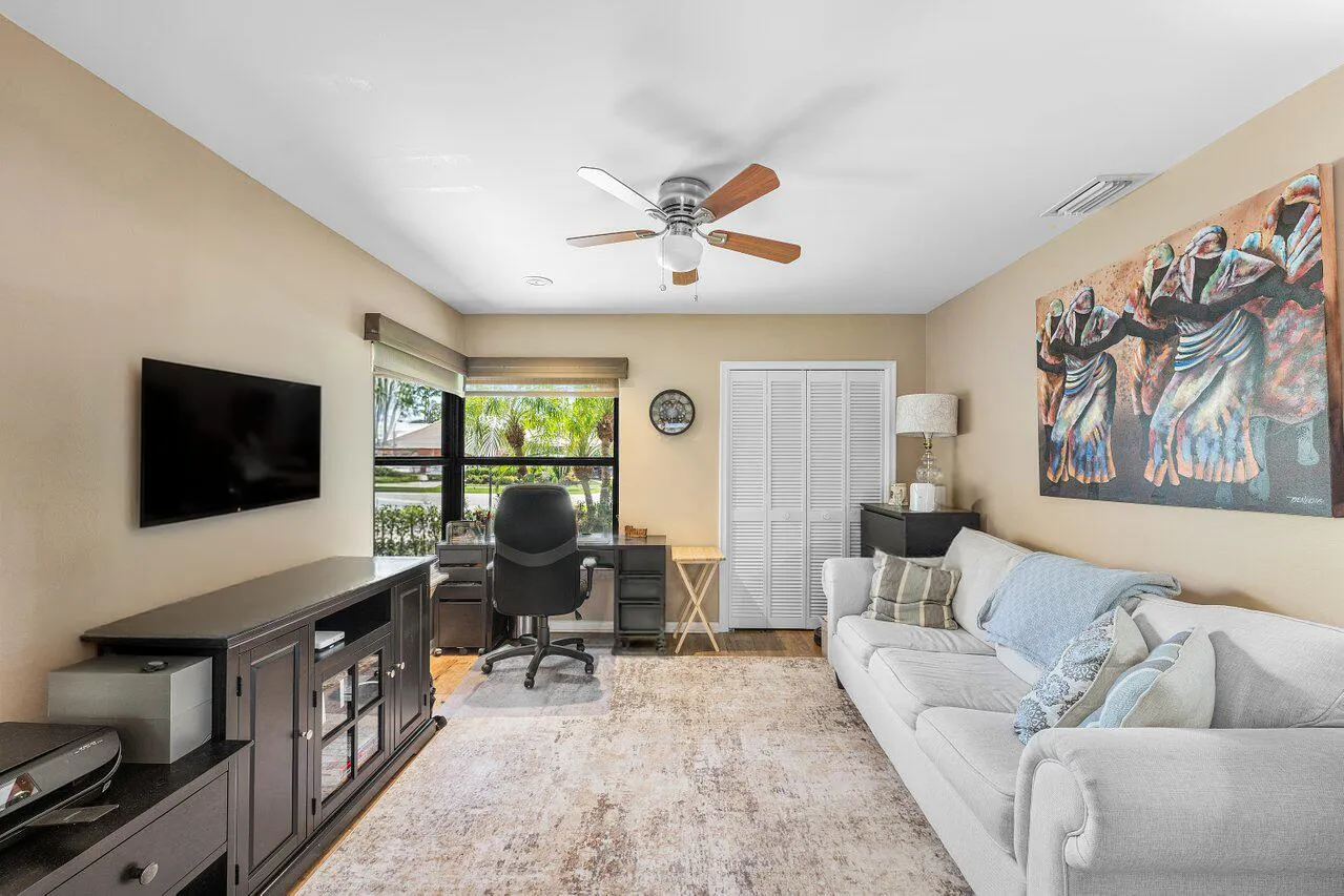 024-4382WhiteCedarLane