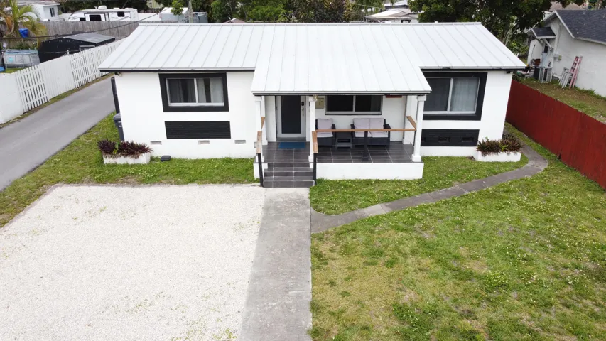 House Front Aerial