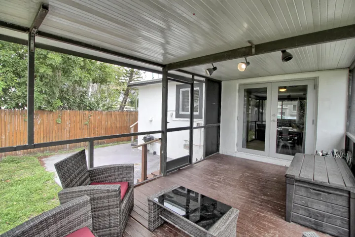 Screened Porch