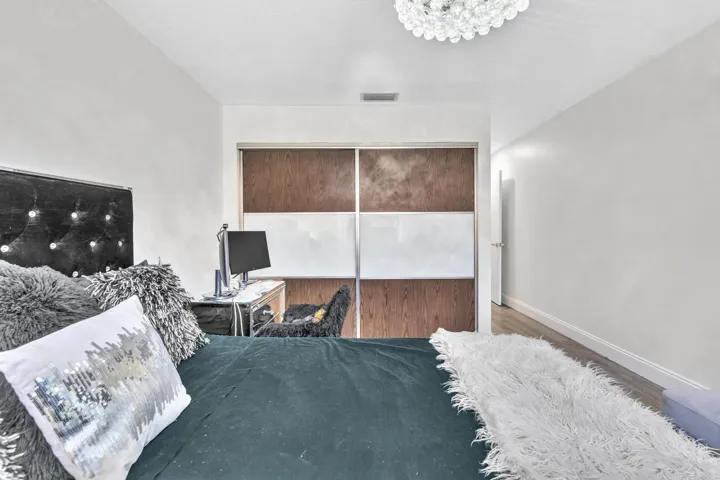 Primary Suite #1