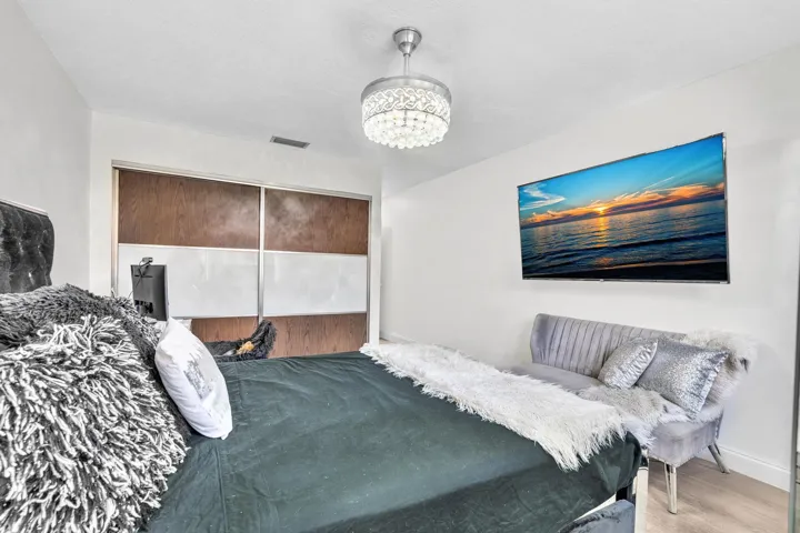 Primary Suite #1