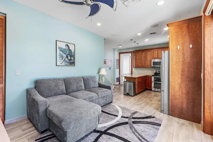 031-5495HibiscusRoad-Jupiter-FL-33458-SM