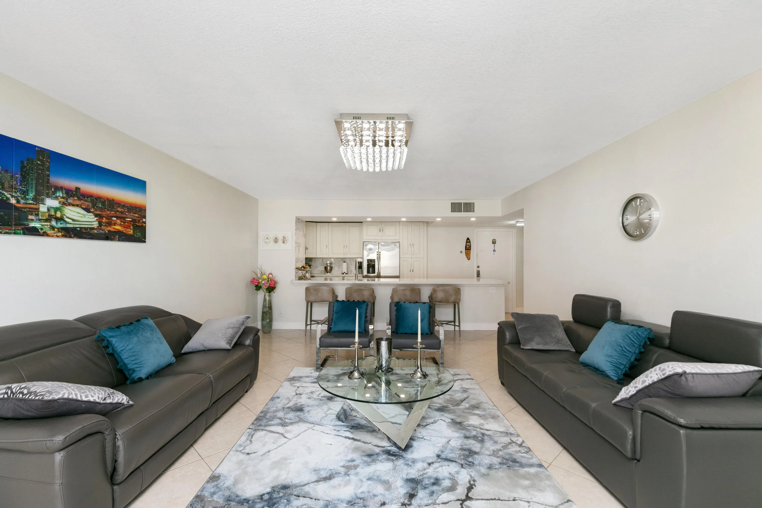 1147 living room
