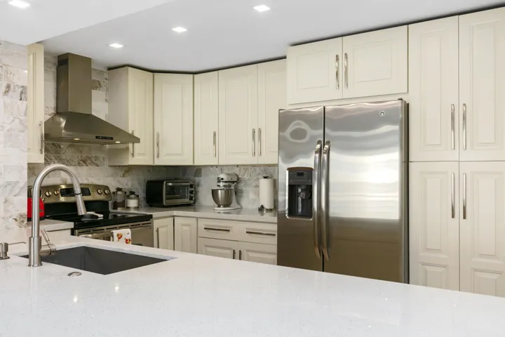 1147 kitchen