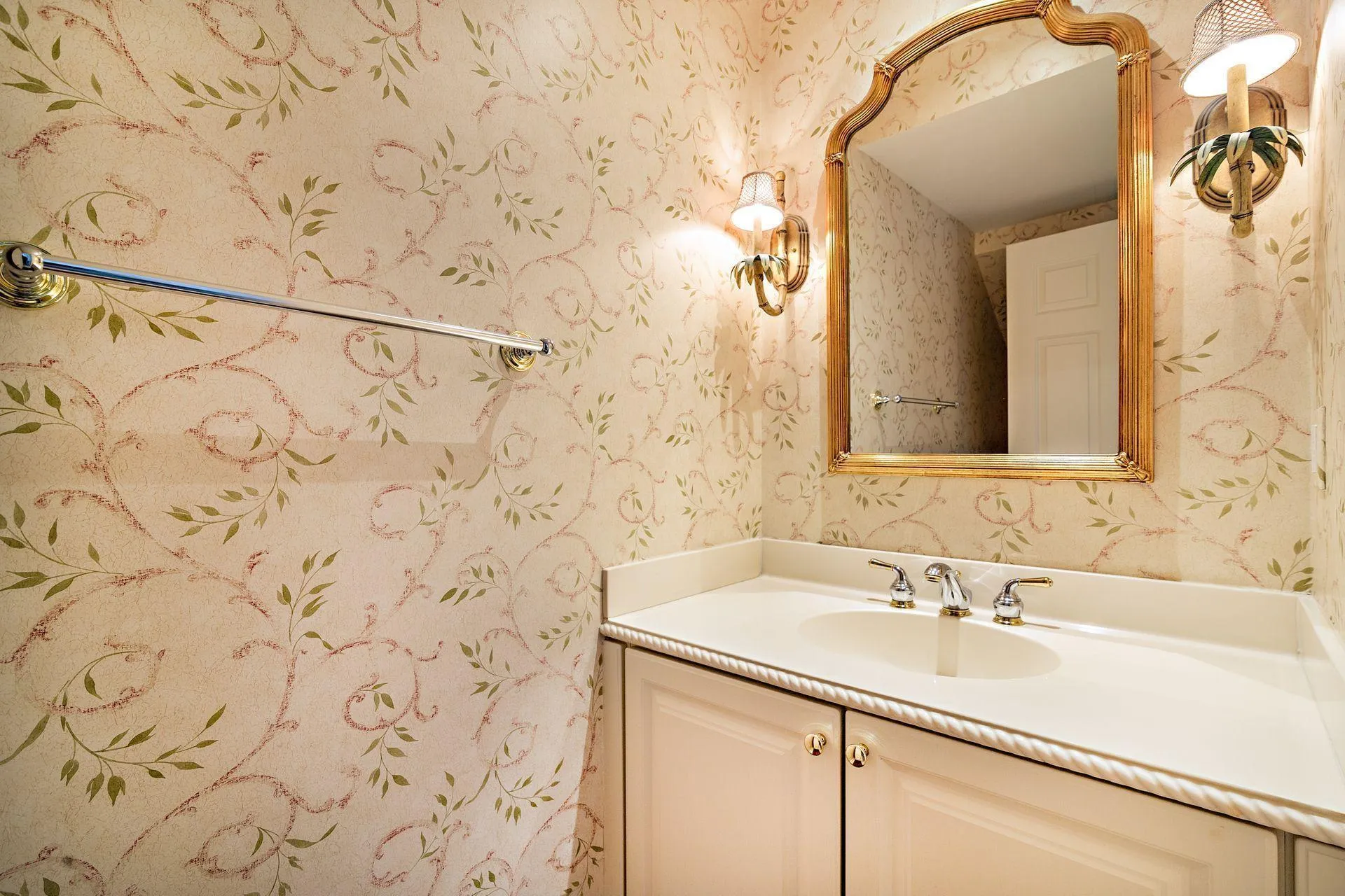 Powder room
