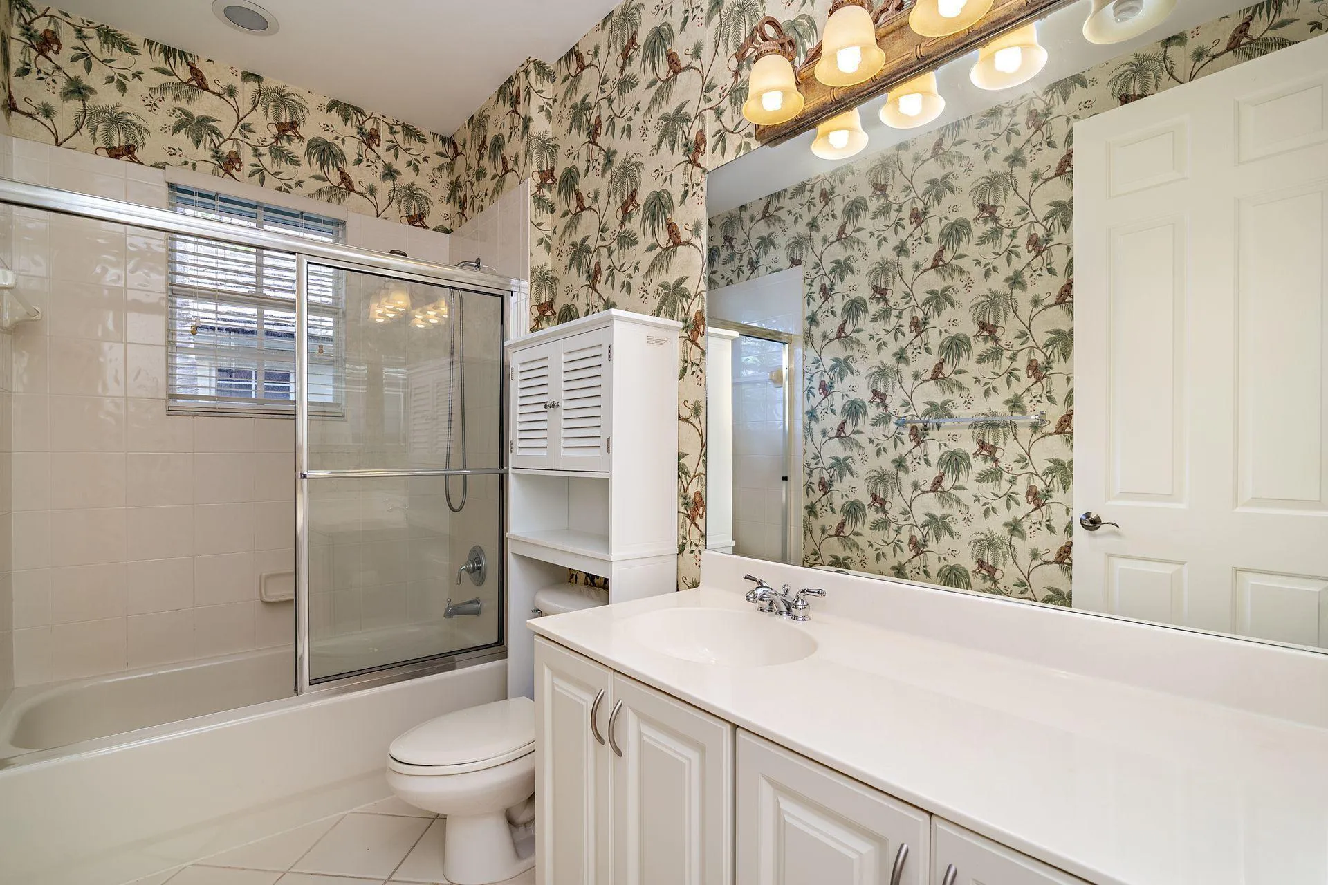 Guest bath