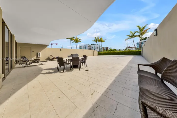 3001 SF Terrace