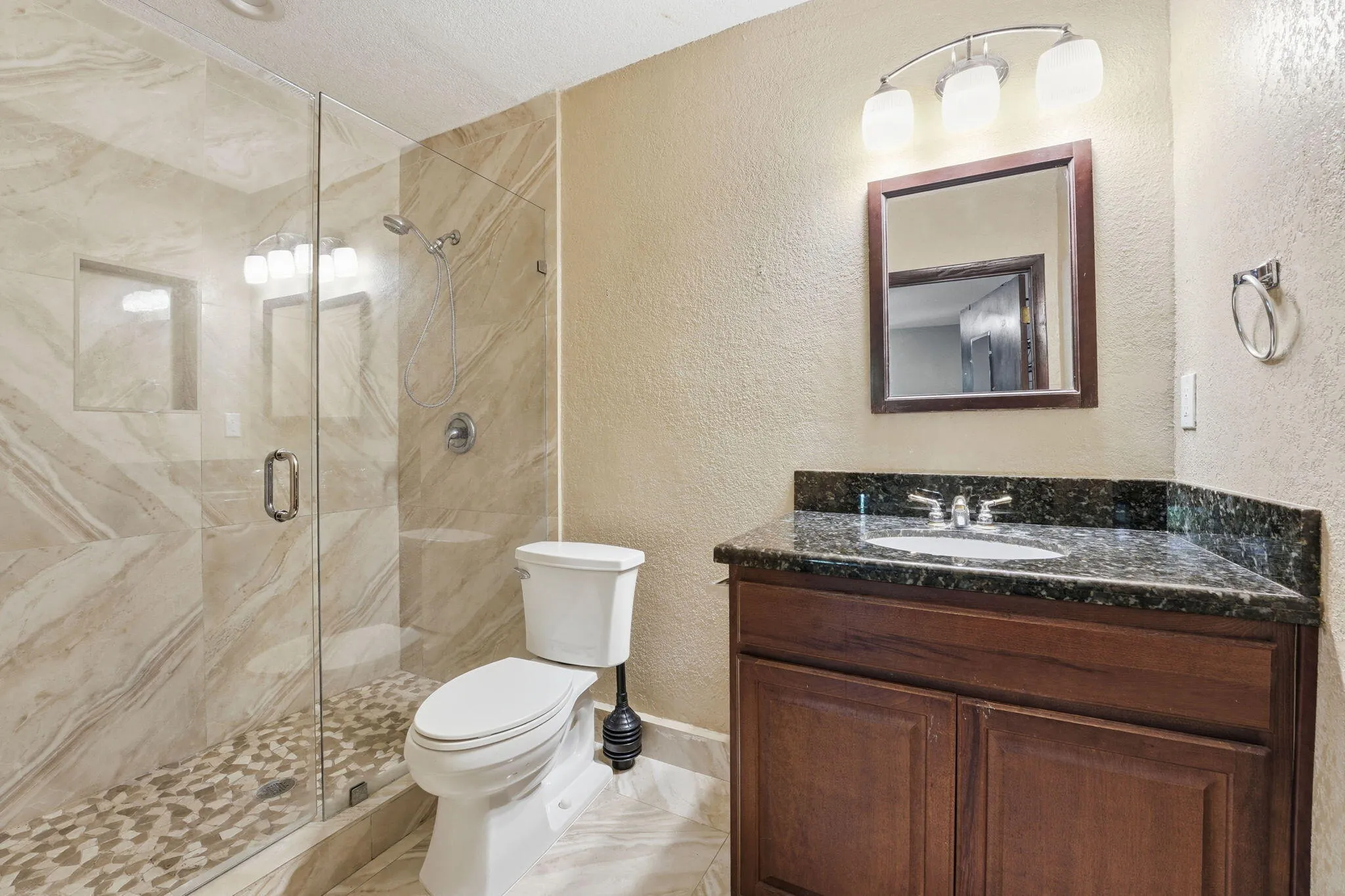 in-law suite bathroom