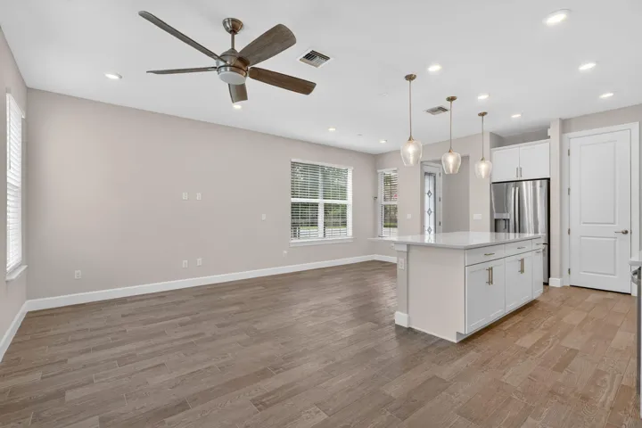 11-web-or-mls-5P1A4827