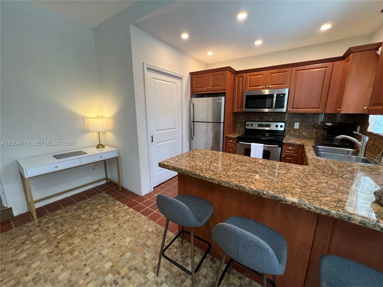 Property photo 35
