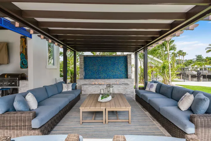 Outdoor Living Room