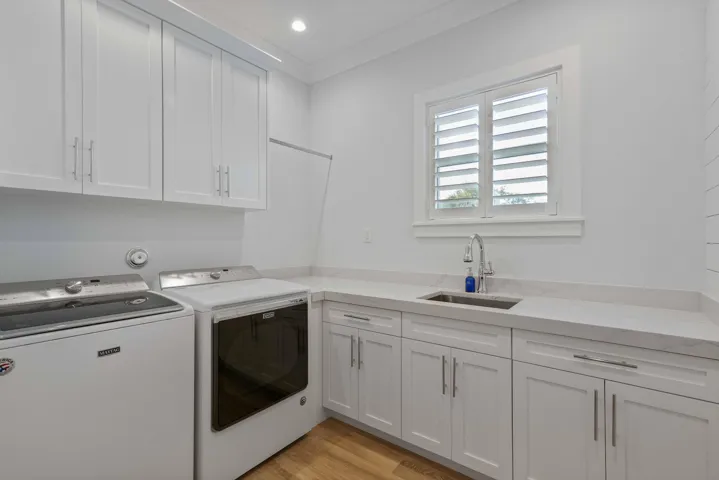 2nd Floor Laundry