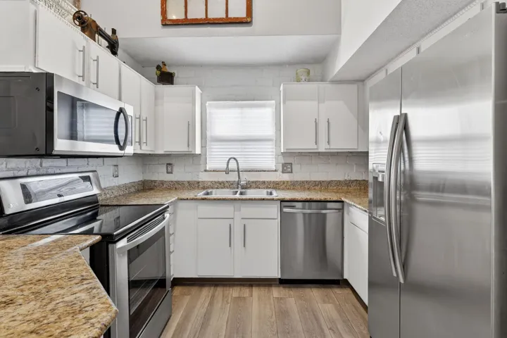 11-web-or-mls-5P1A3250