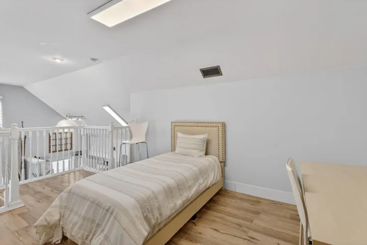 21-web-or-mls-5P1A3315