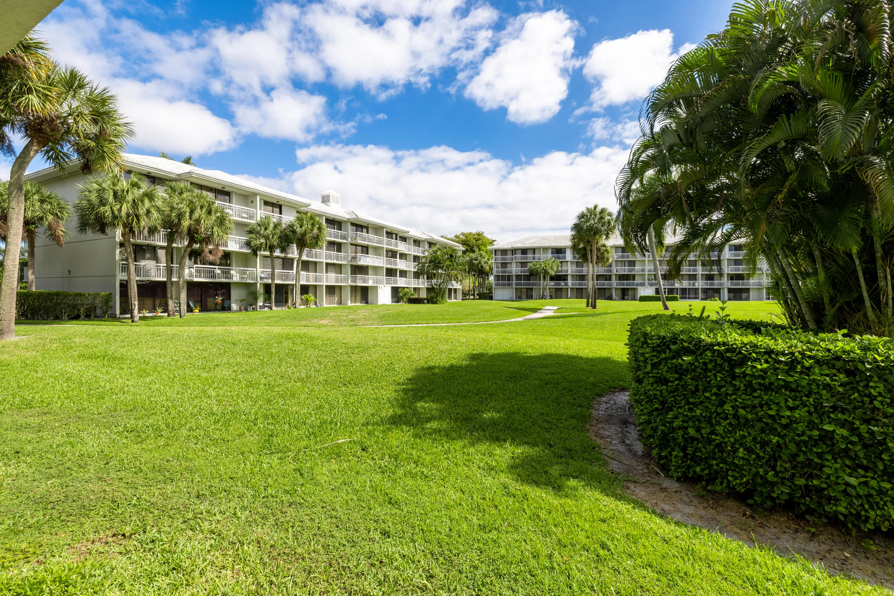 2561 Village Blvd, West Palm Beach