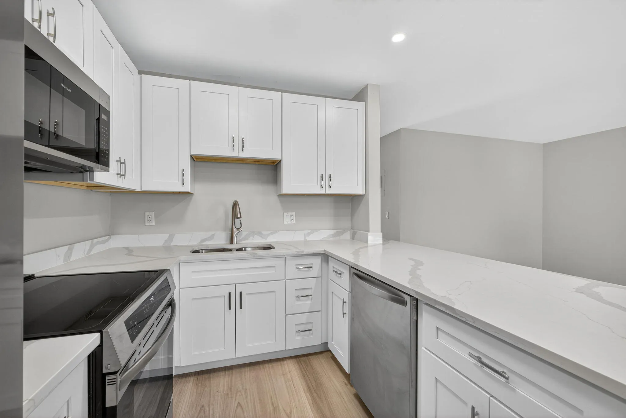 42 Easthampton B