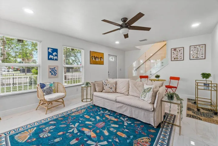 011-2233DockStreet-WestPalmBeach-FL-3340