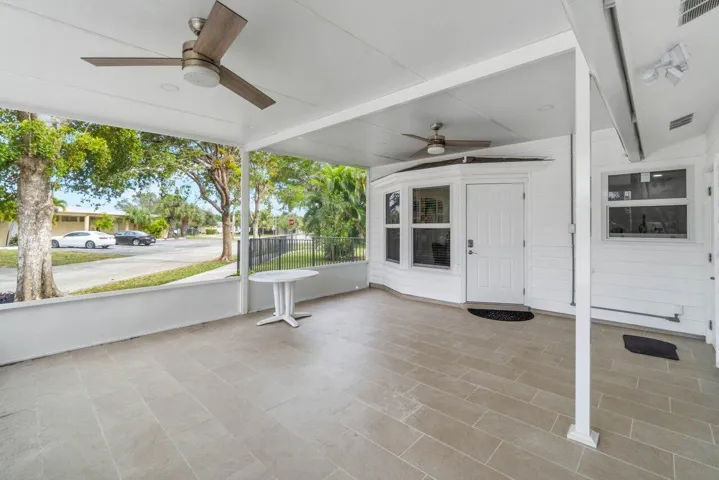 032-2233DockStreet-WestPalmBeach-FL-3340