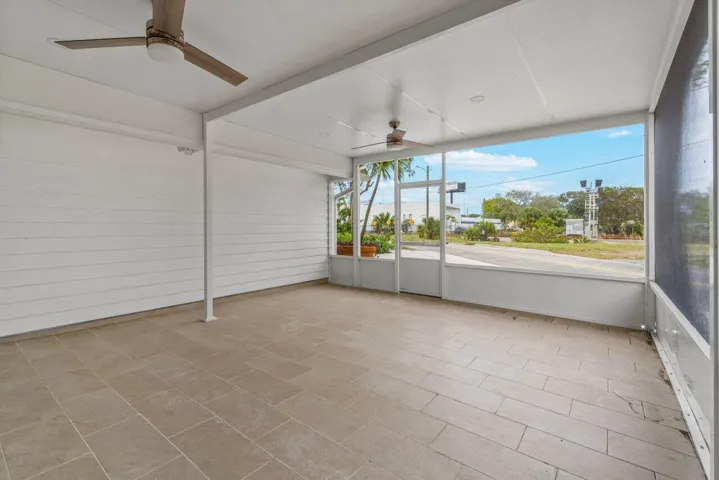 034-2233DockStreet-WestPalmBeach-FL-3340