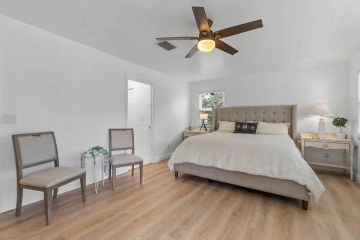015-2233DockStreet-WestPalmBeach-FL-3340