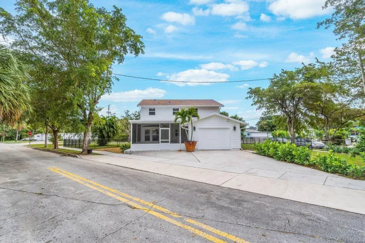 035-2233DockStreet-WestPalmBeach-FL-3340