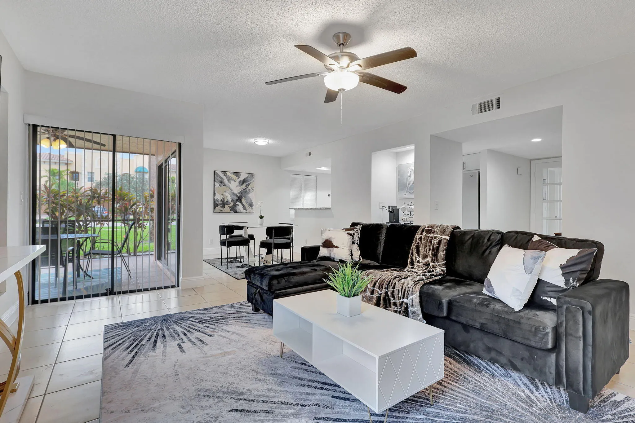 14-web-or-mls-12641West_66