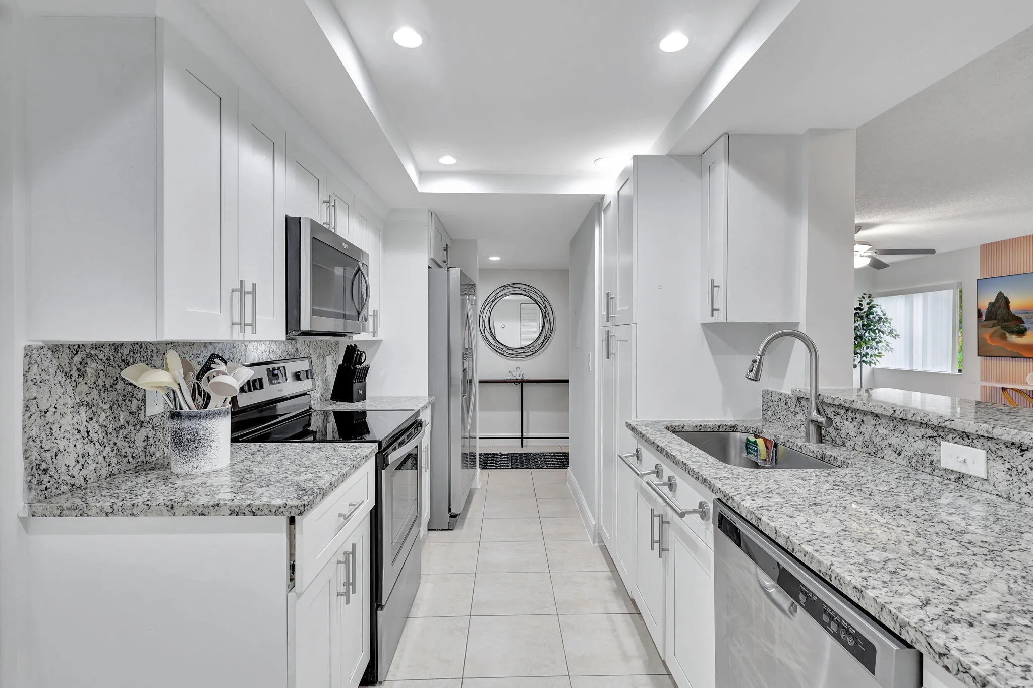 25-web-or-mls-12641West_121