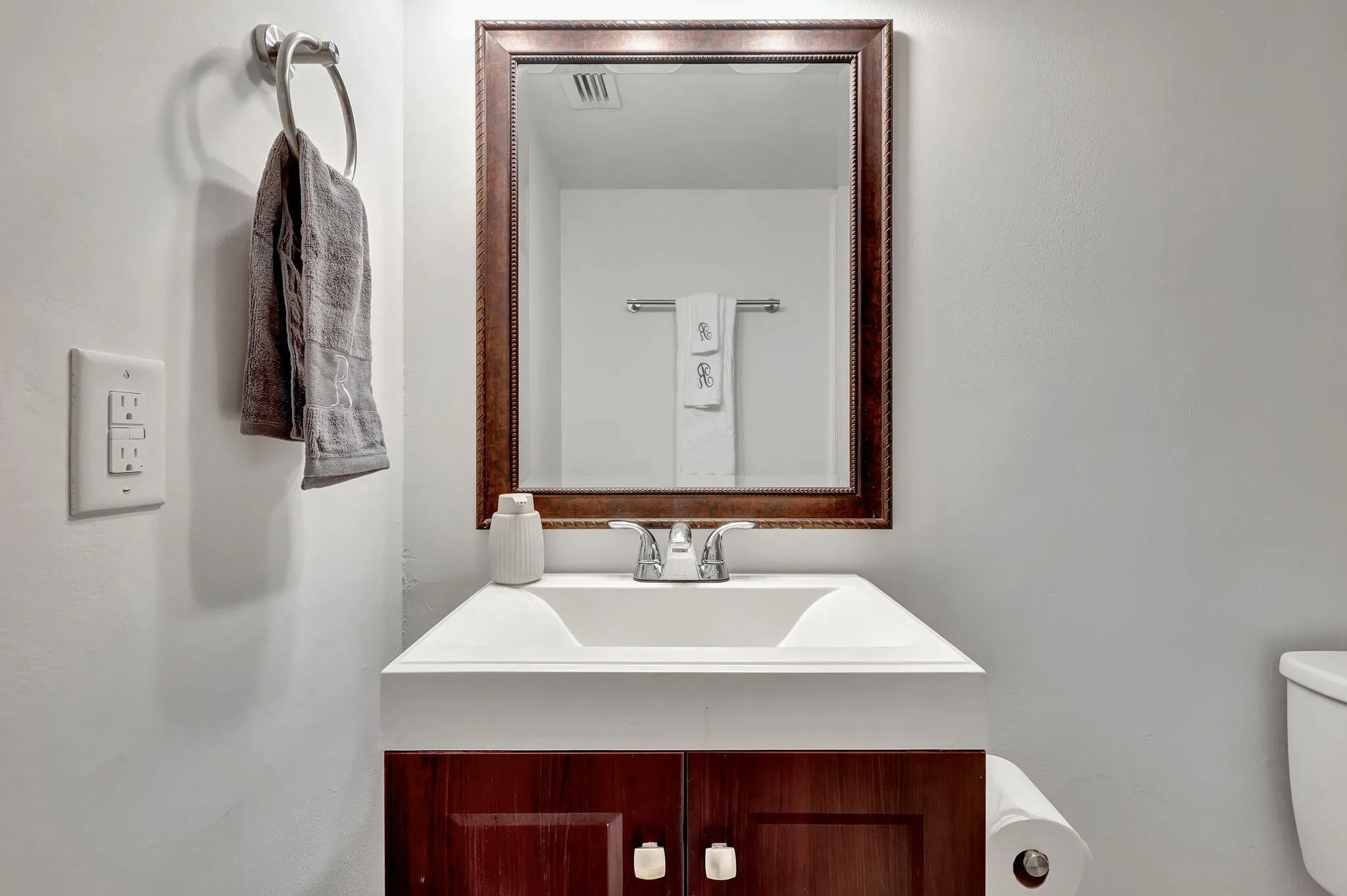 8-web-or-mls-12641West_36