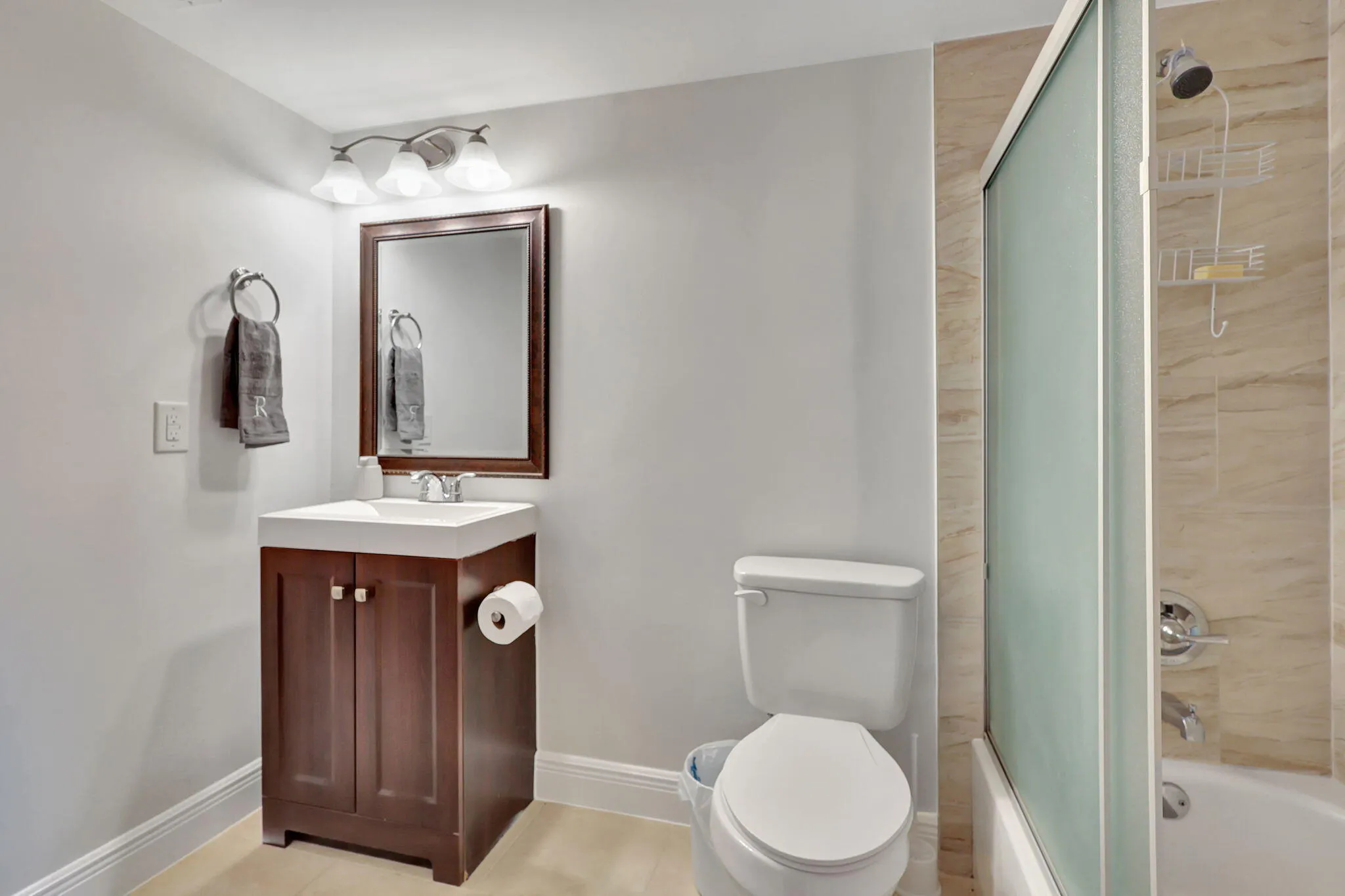 7-web-or-mls-12641West_31