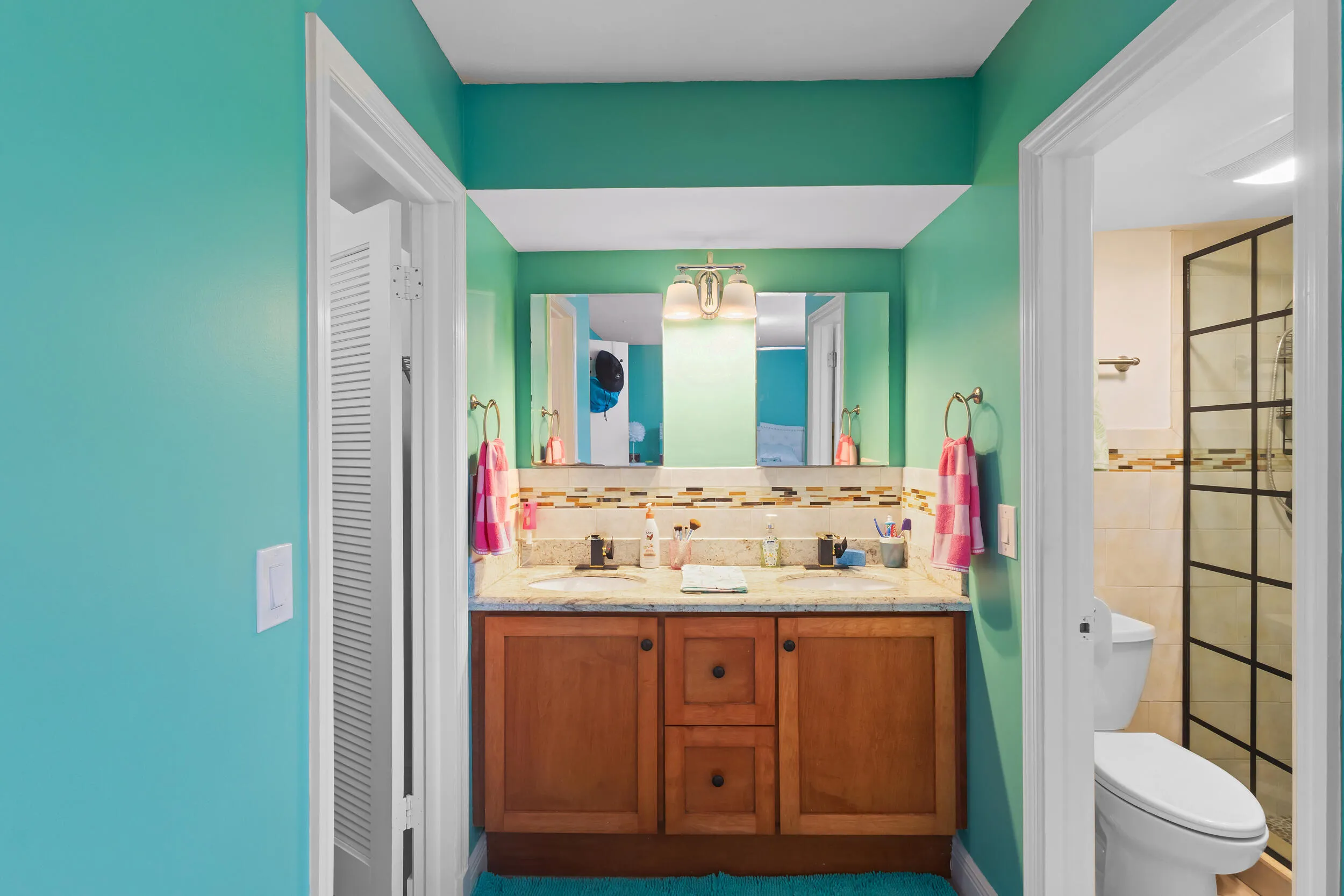 Primary Bedroom Vanity