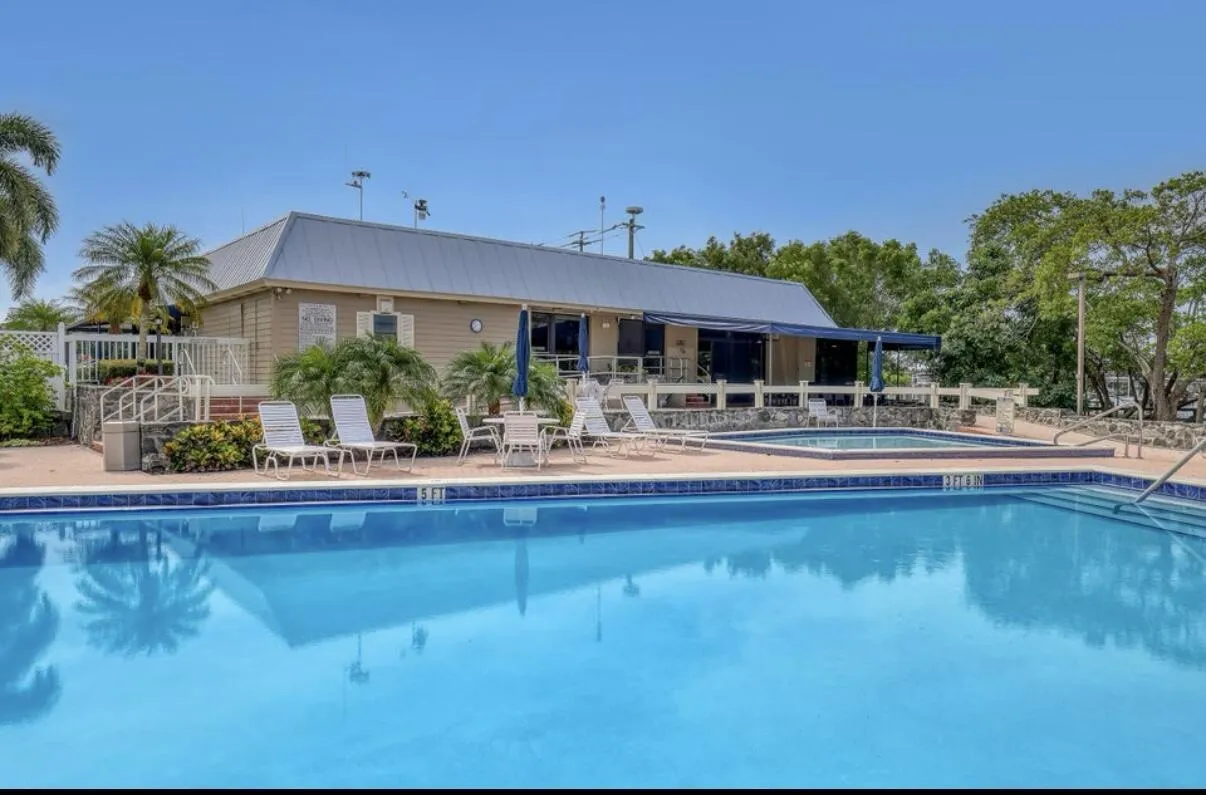 Property photo 27