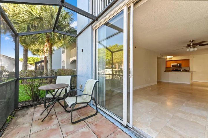 25 patio 02