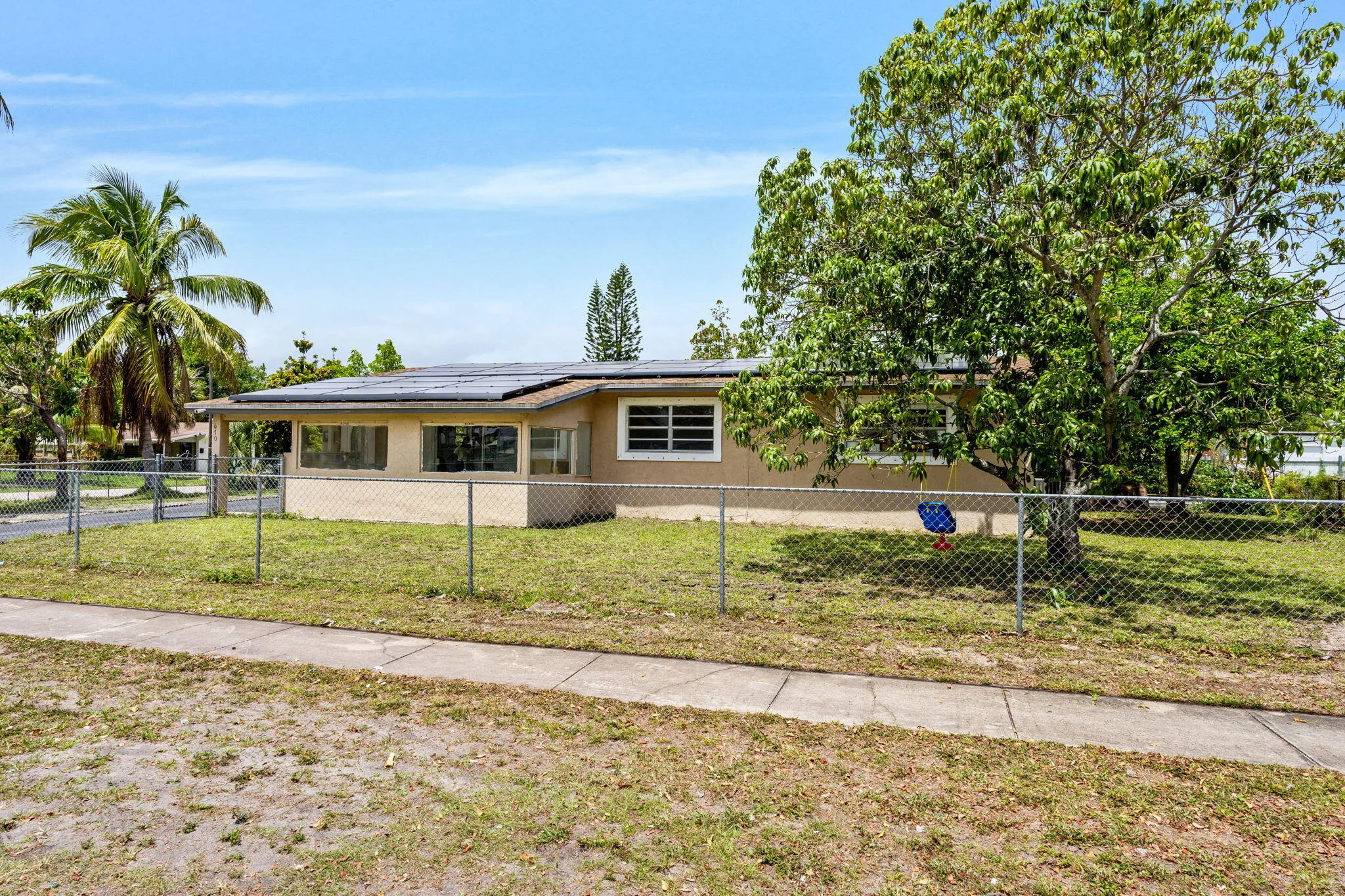 2-web-or-mls-A7402241
