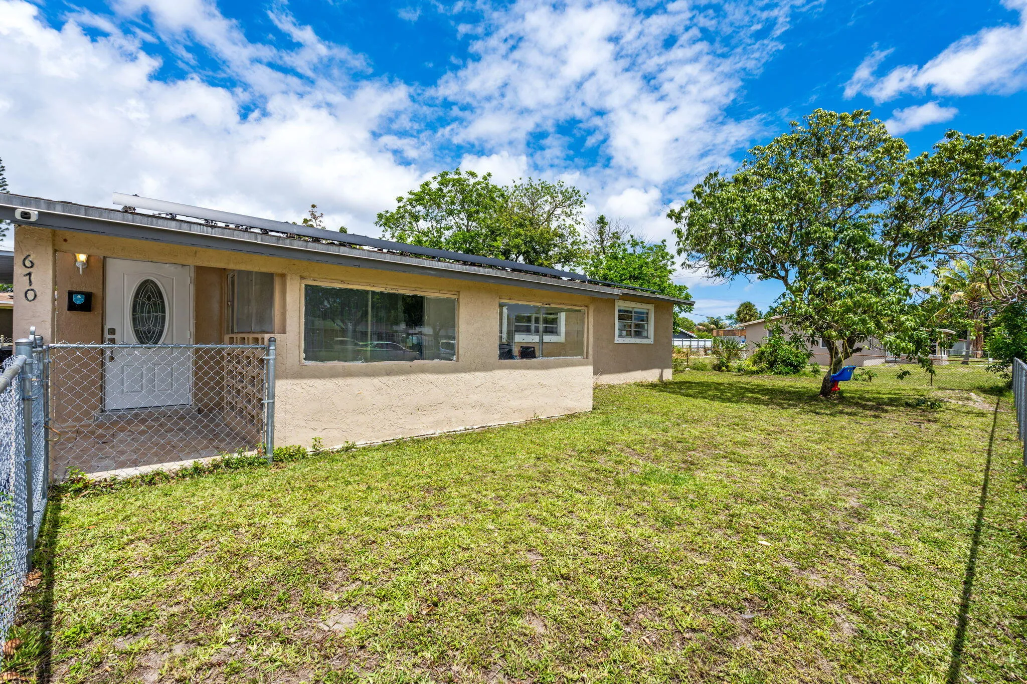 30-web-or-mls-A7402244