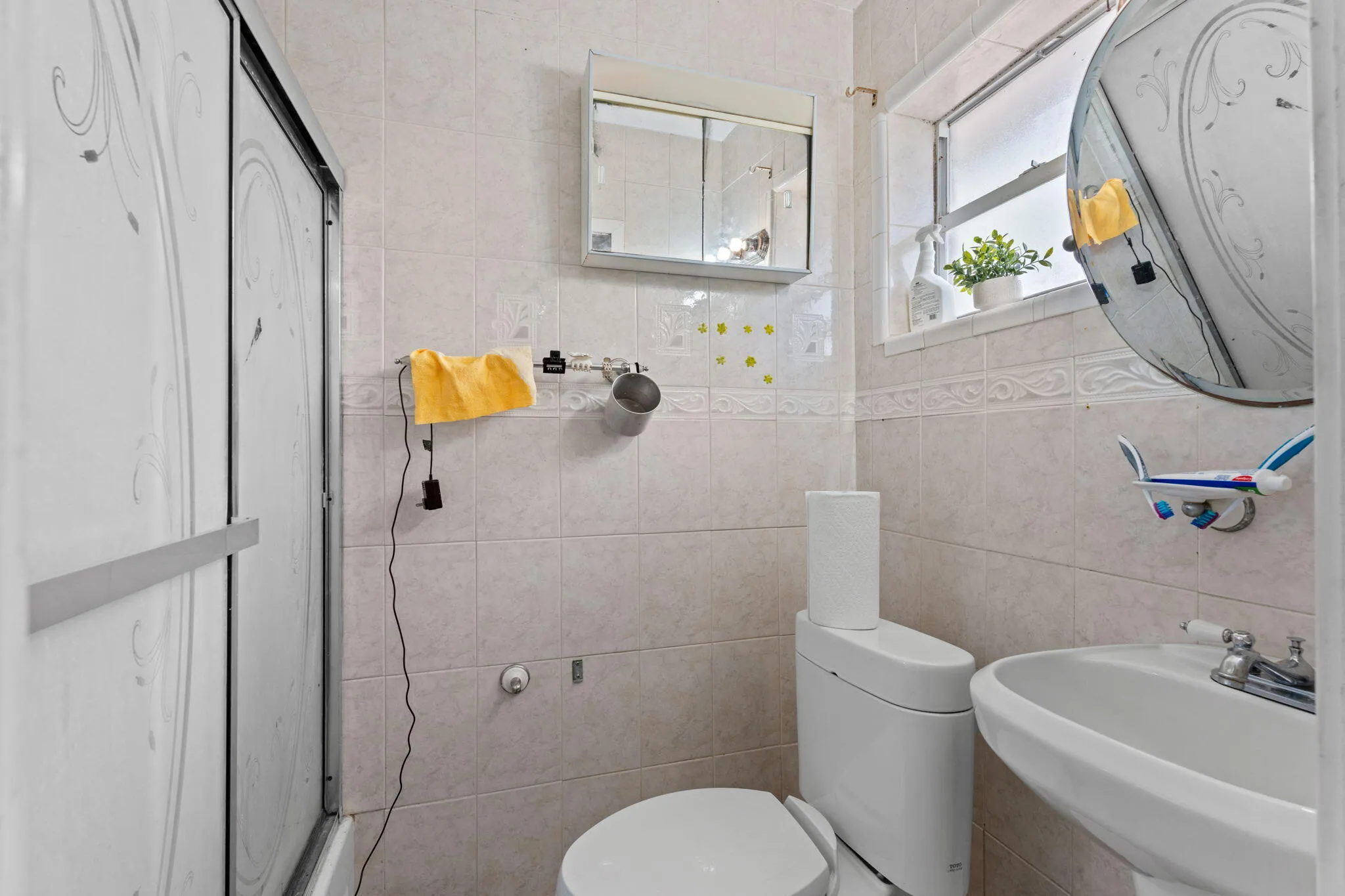 16-web-or-mls-A7402166