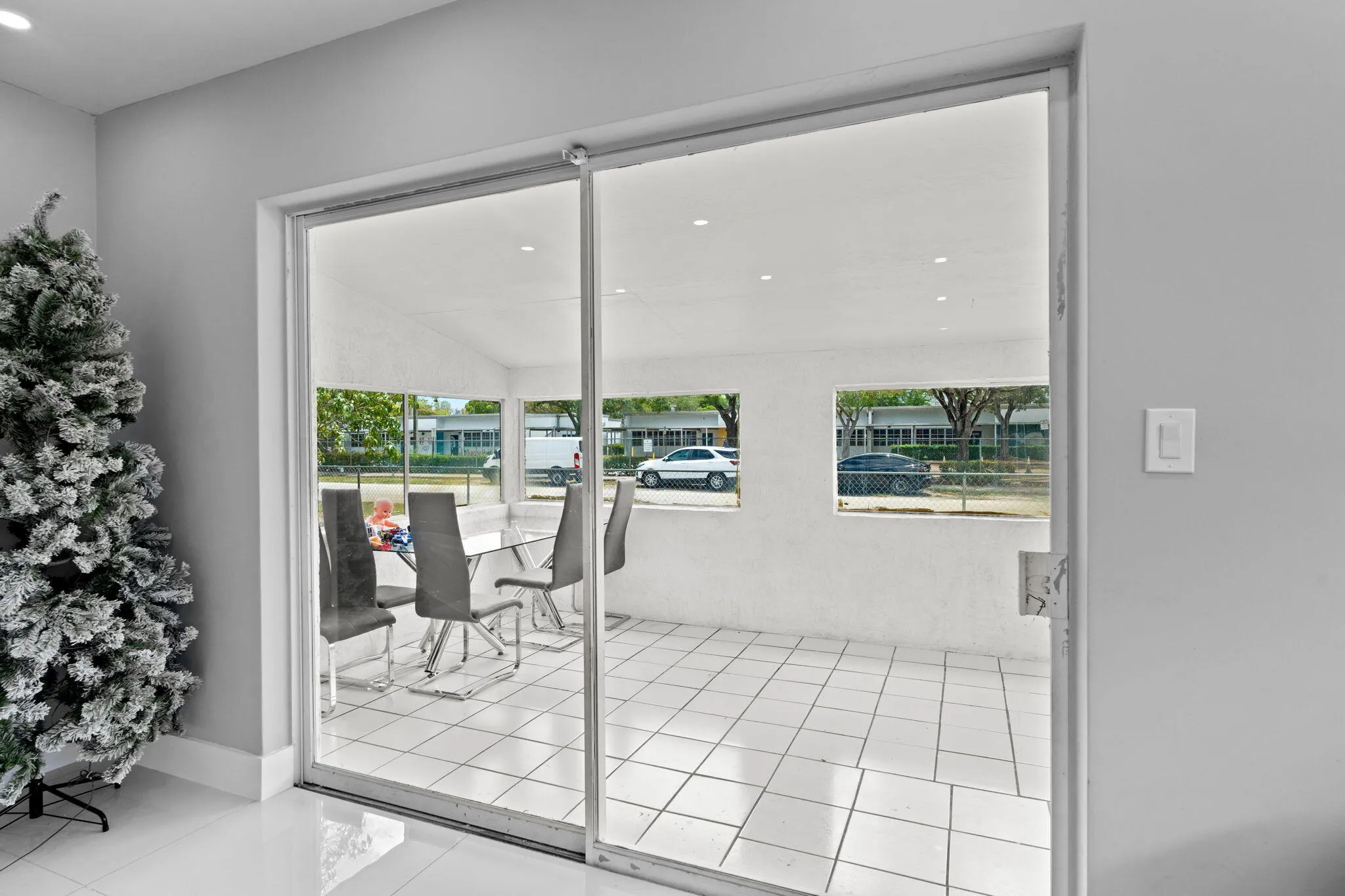 25-web-or-mls-A7402222
