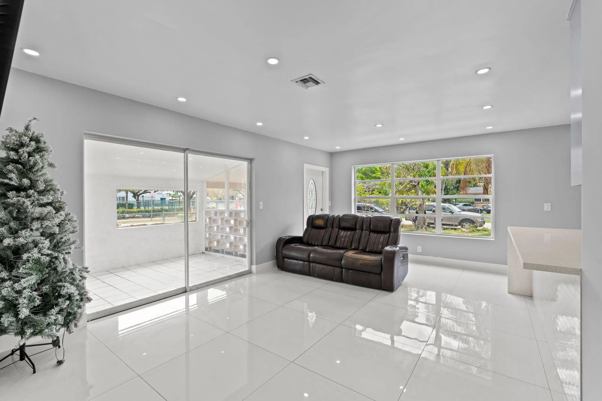 9-web-or-mls-A7402217