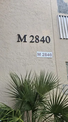 1000100532