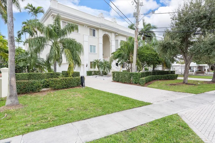 01-414 Riviera Isle Dr_002