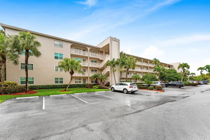 002-3301ArubaWay-C1-CoconutCreek-FL-3306