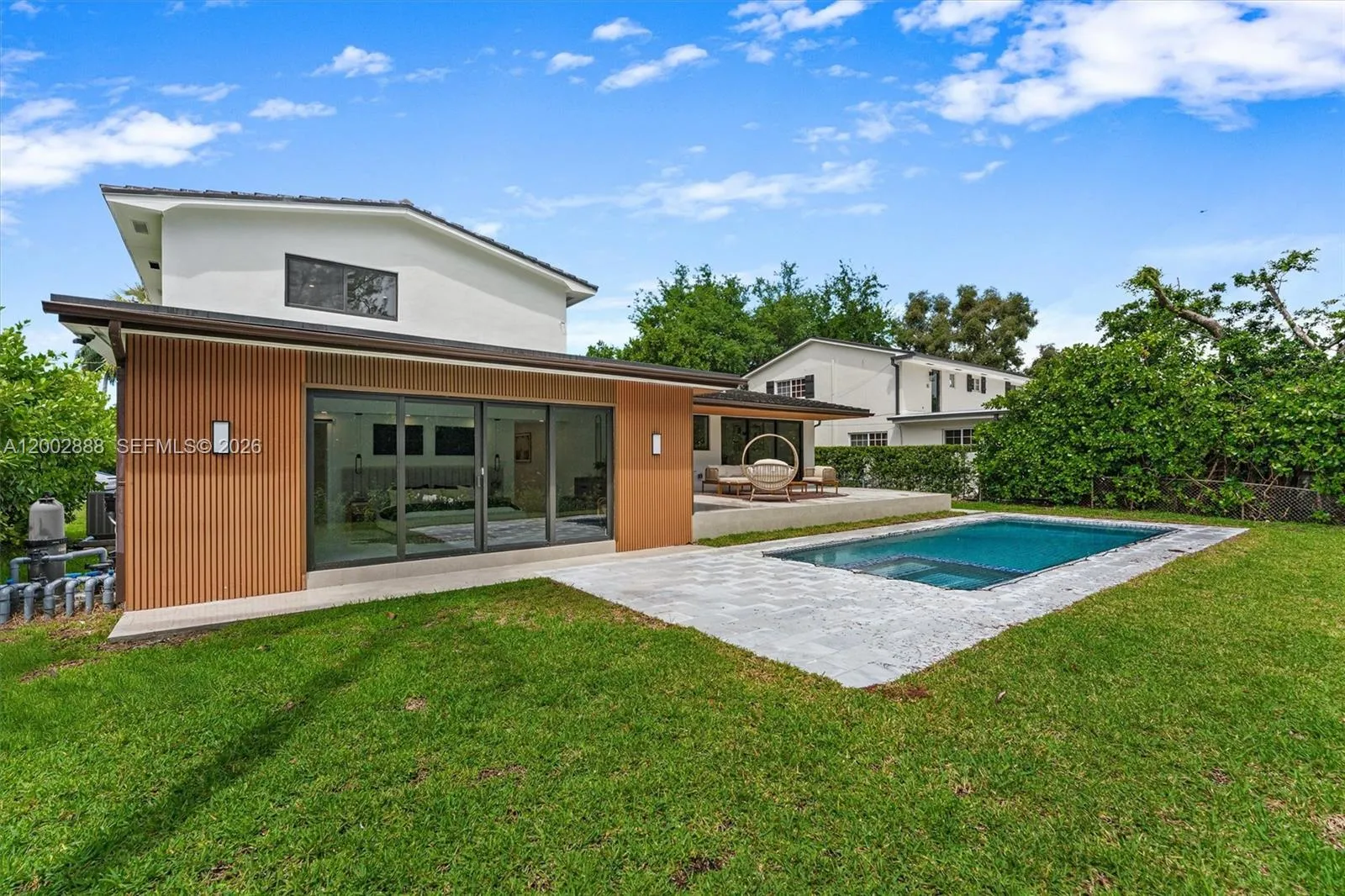 Property photo 33