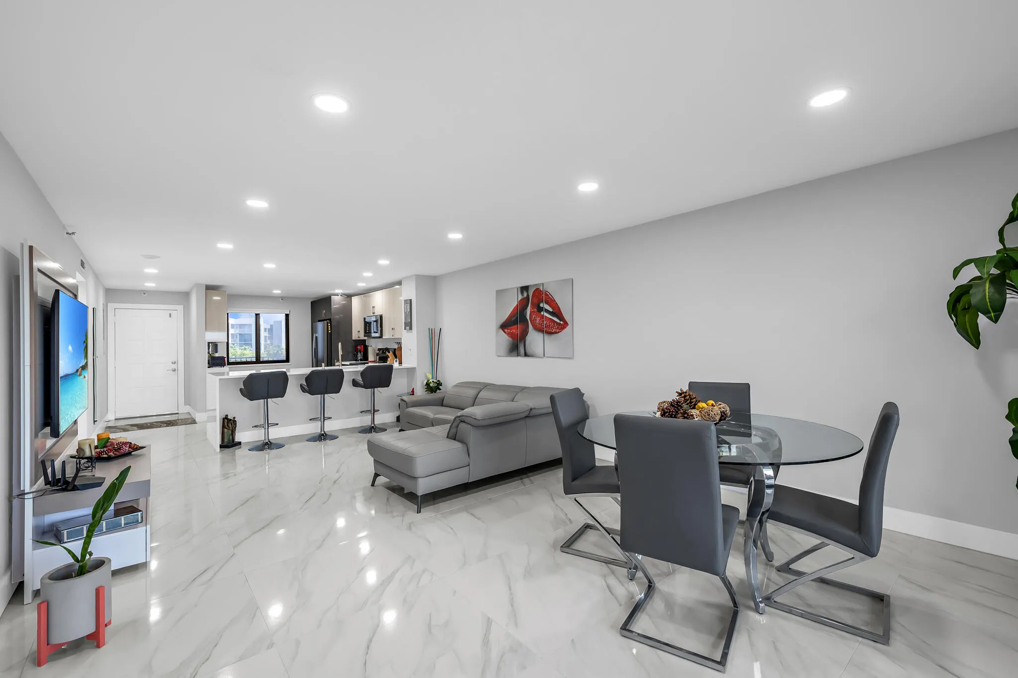 dining/living