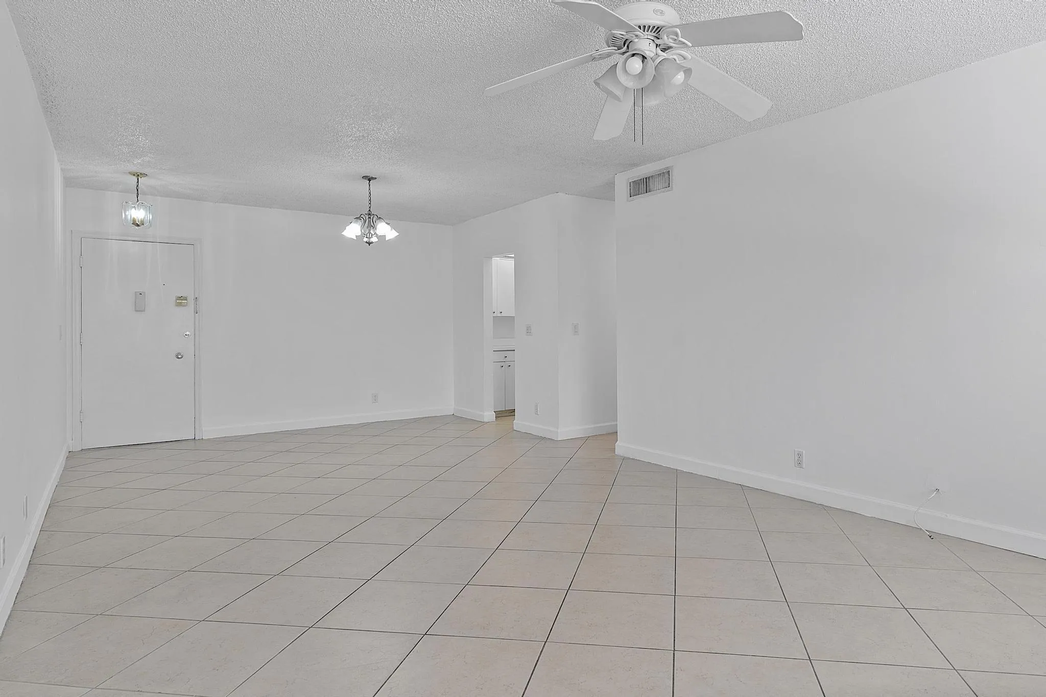 5700 NE 22nd Way - #323 - 009