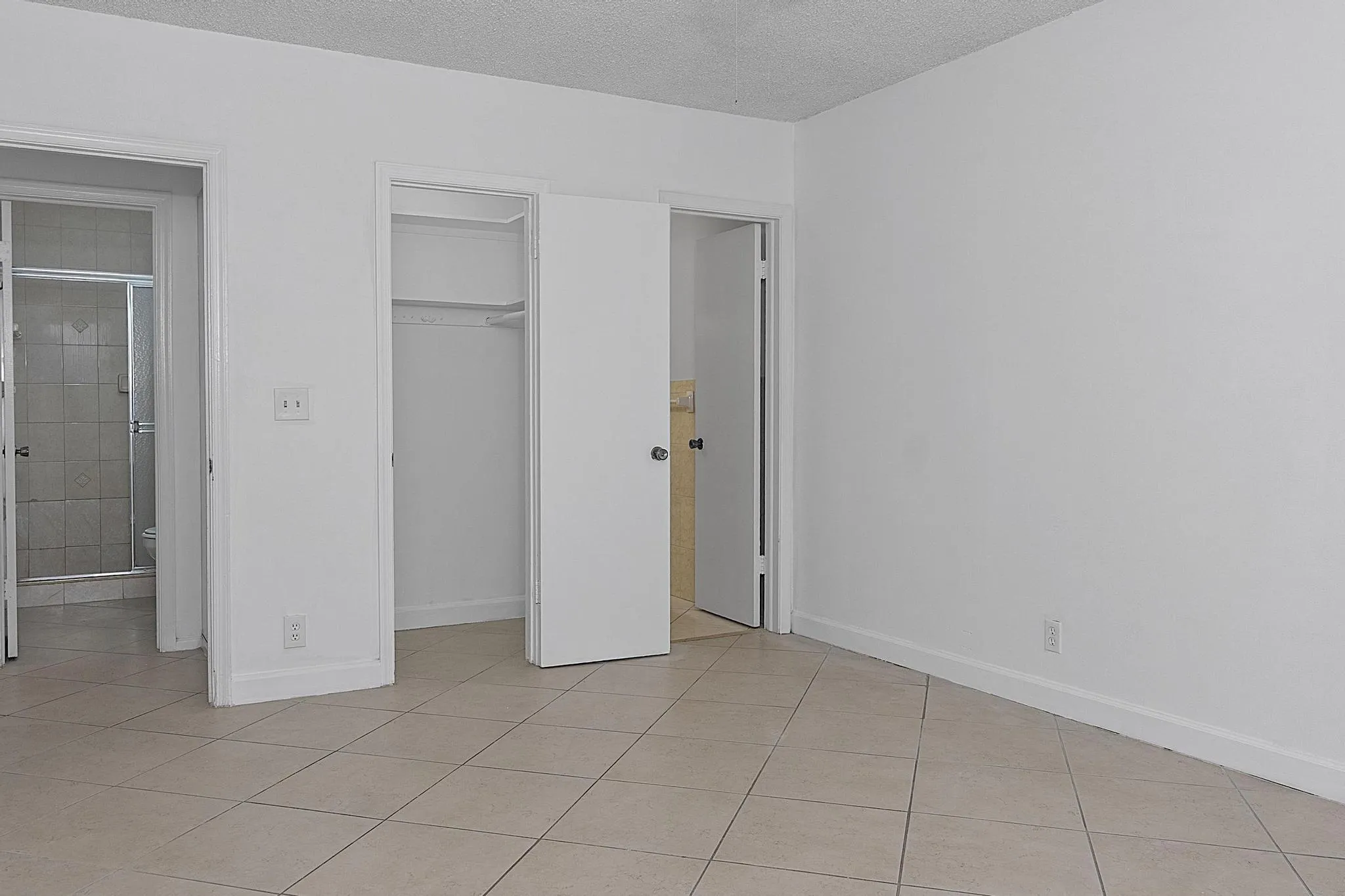 5700 NE 22nd Way - #323 - 023