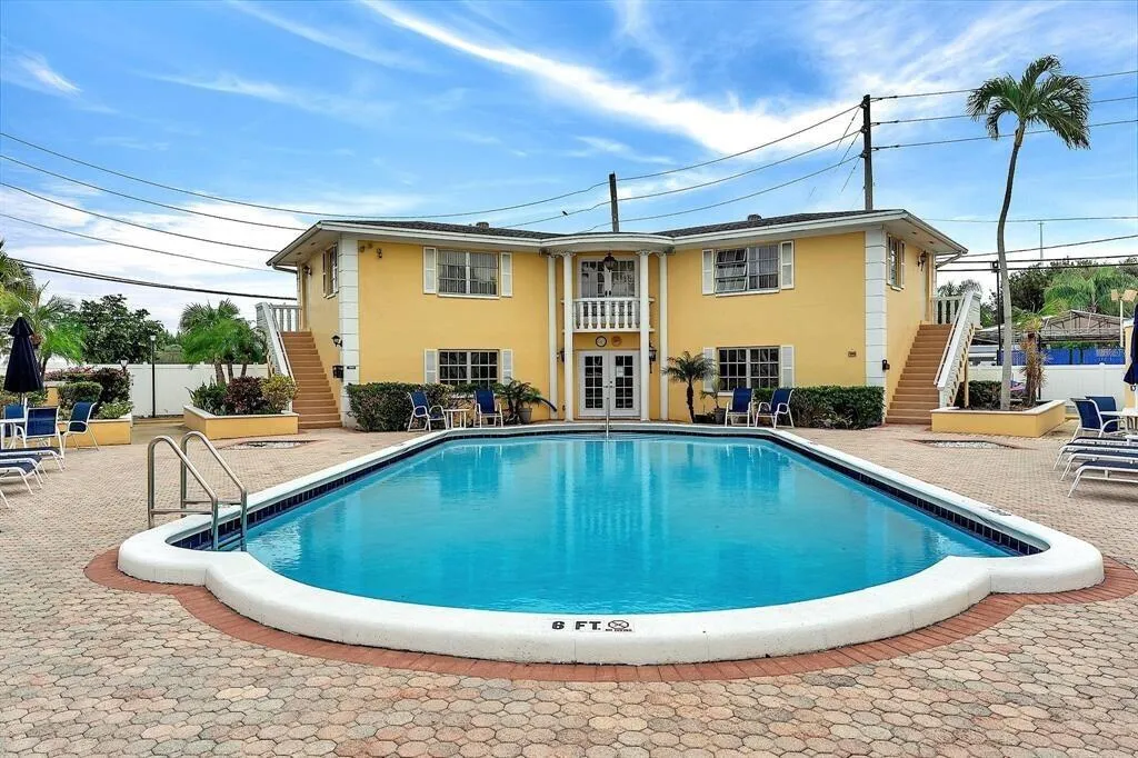 Heated pool
