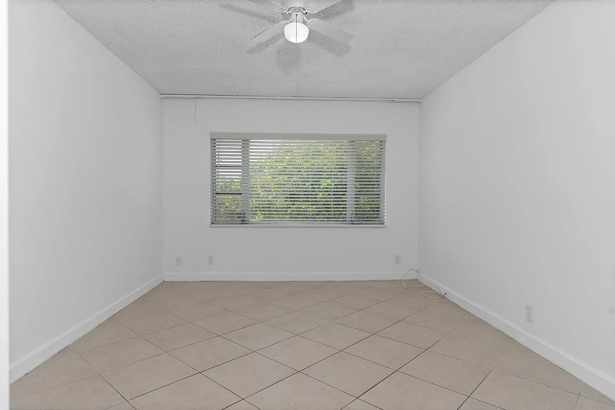 5700 NE 22nd Way - #323 - 021
