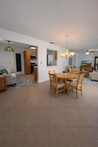 kitchen area_2