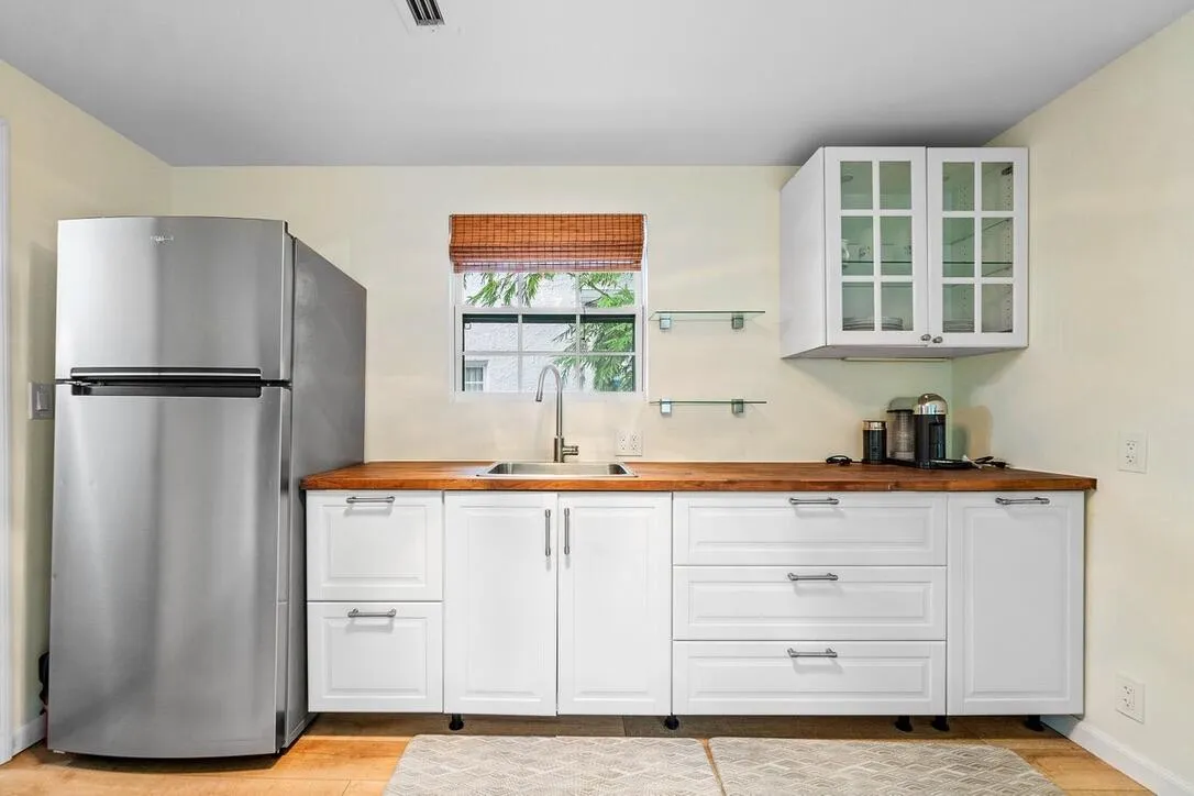 Studio Kitchen